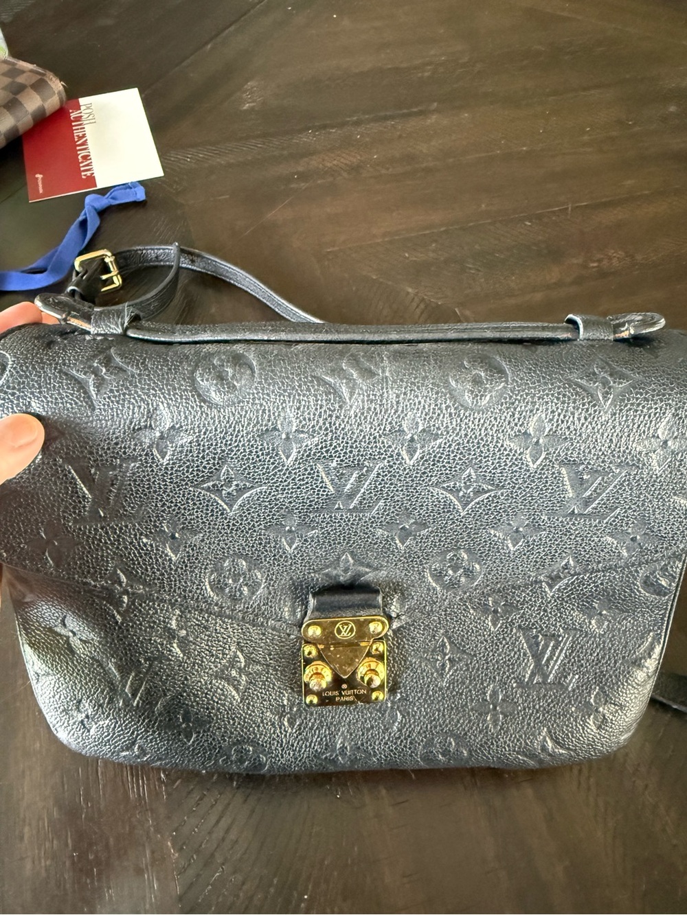 Authentic Louis Vuitton Pochette Métis - Picture 5 of 16